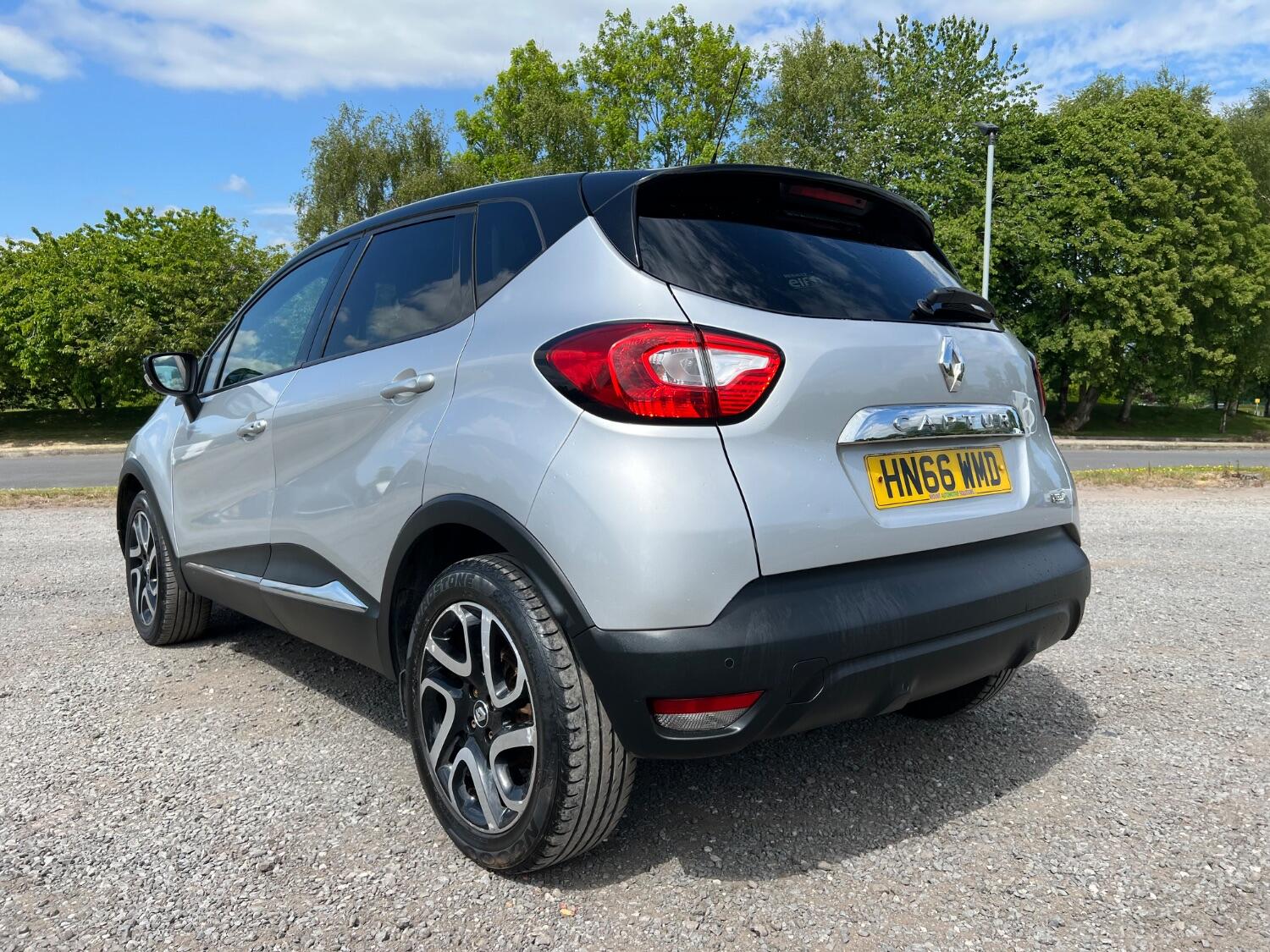  RENAULT CAPTUR