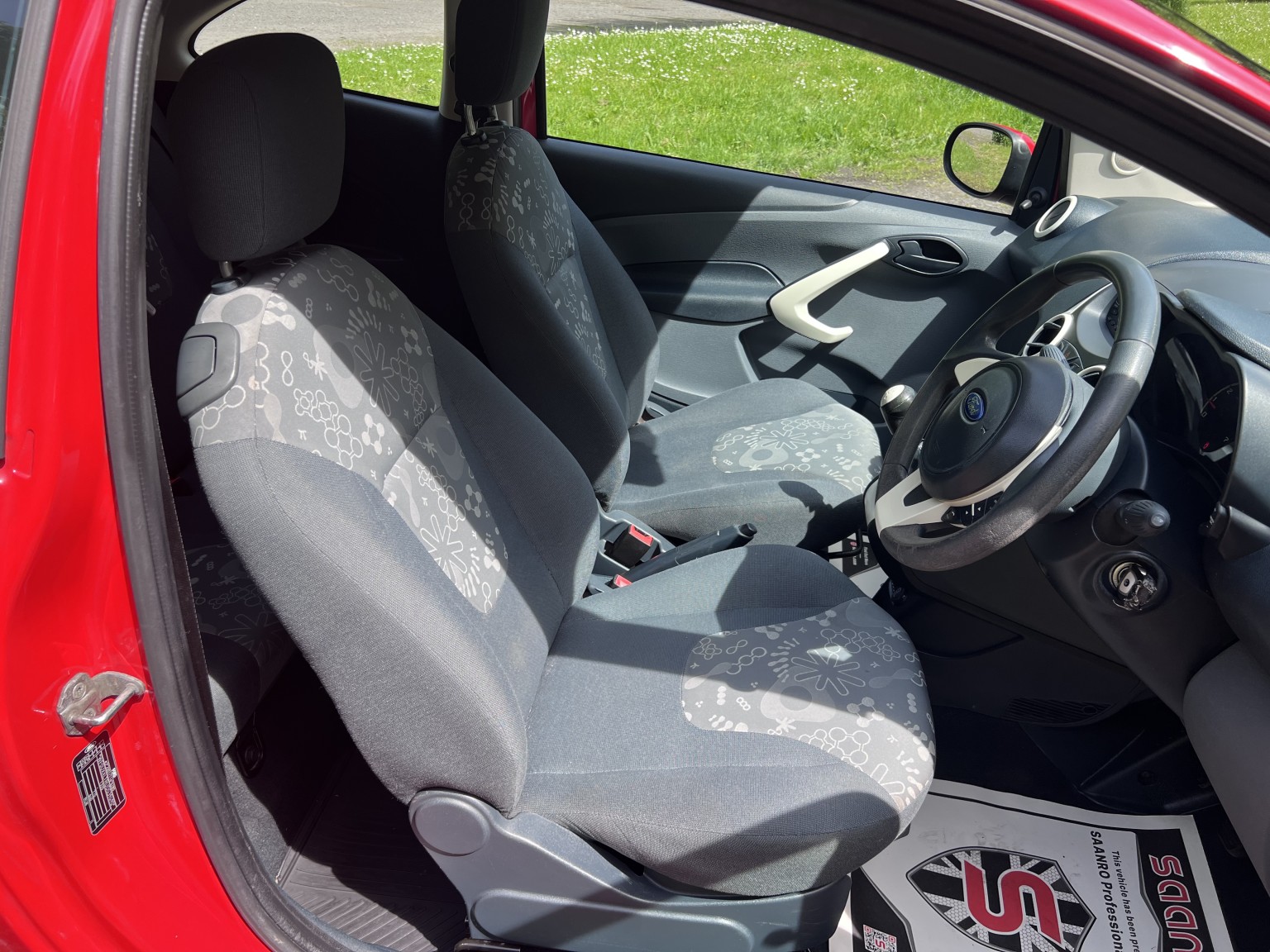  FORD KA