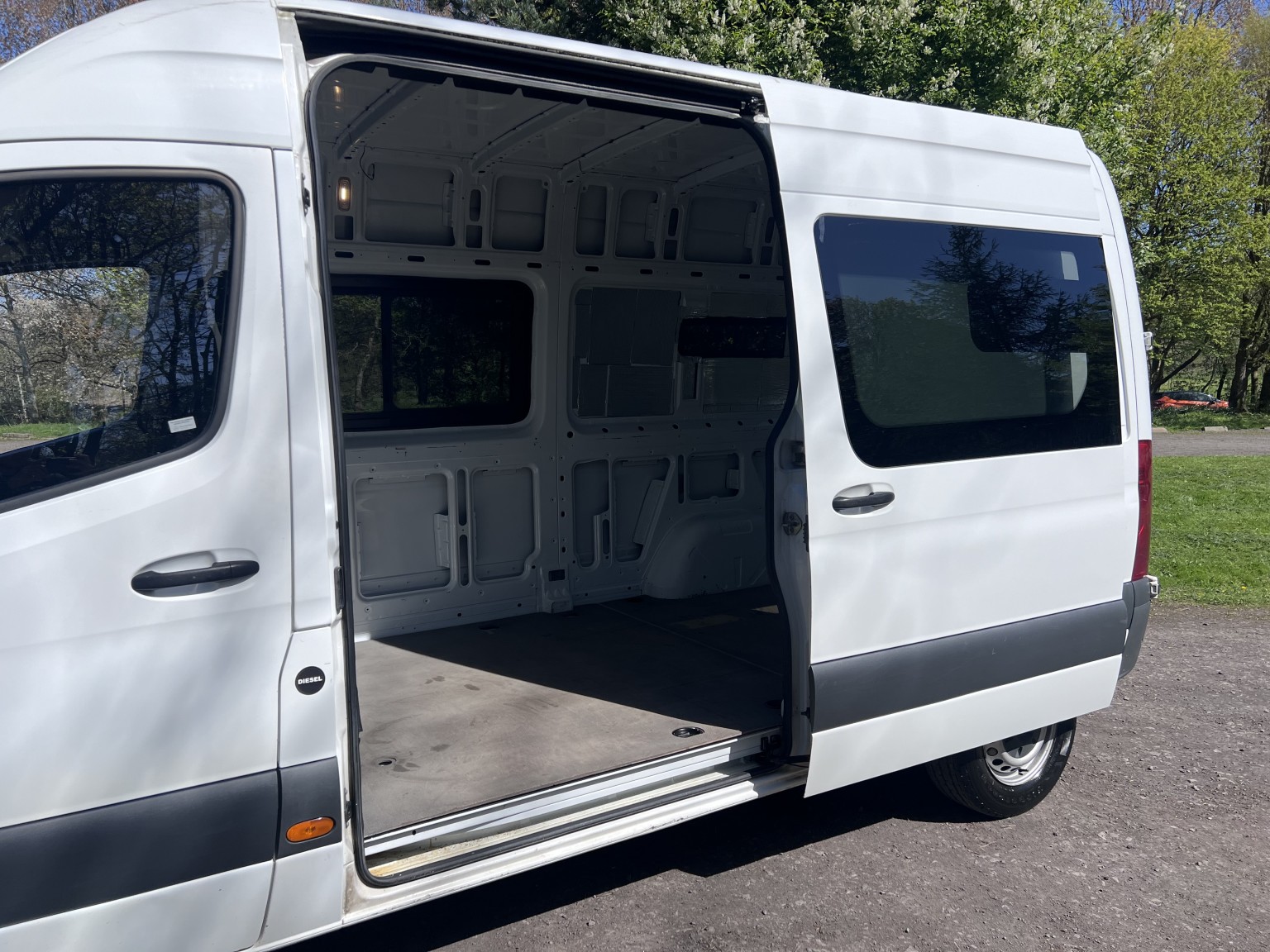  MERCEDES-BENZ SPRINTER
