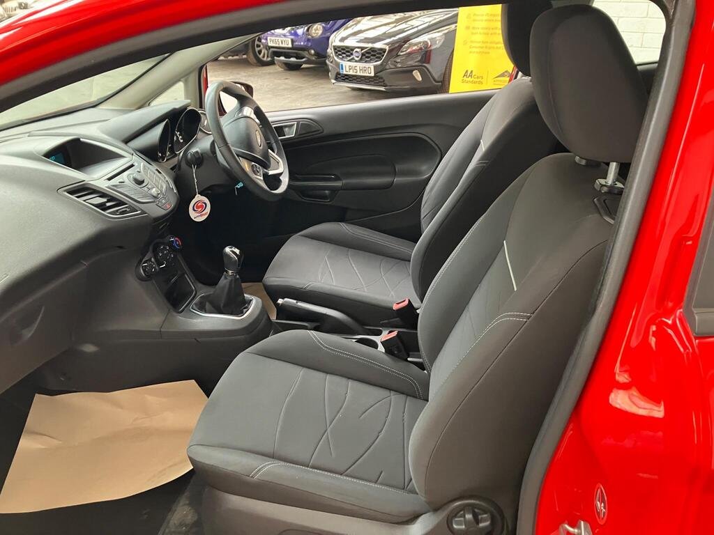  FORD FIESTA