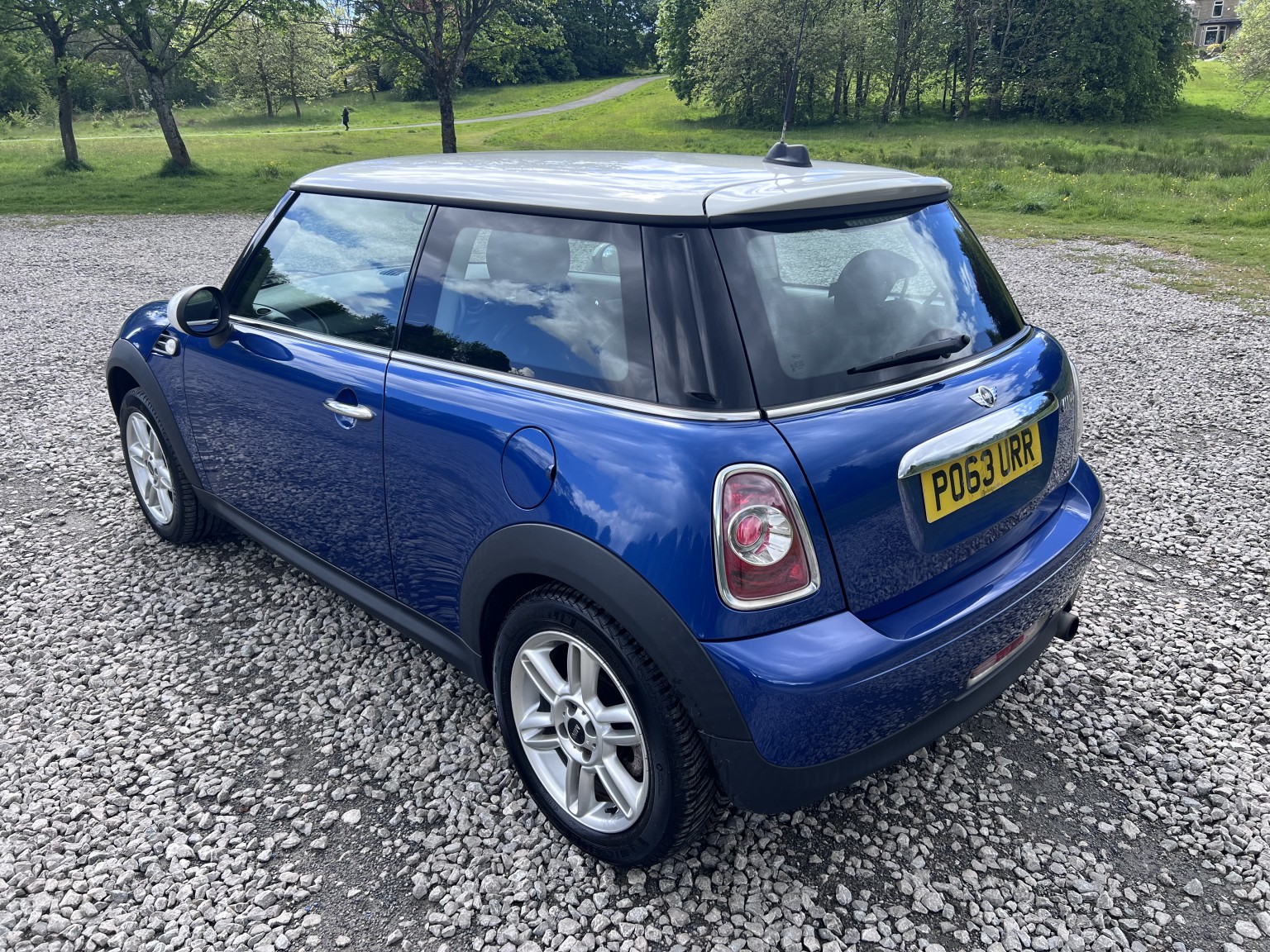  MINI HATCH