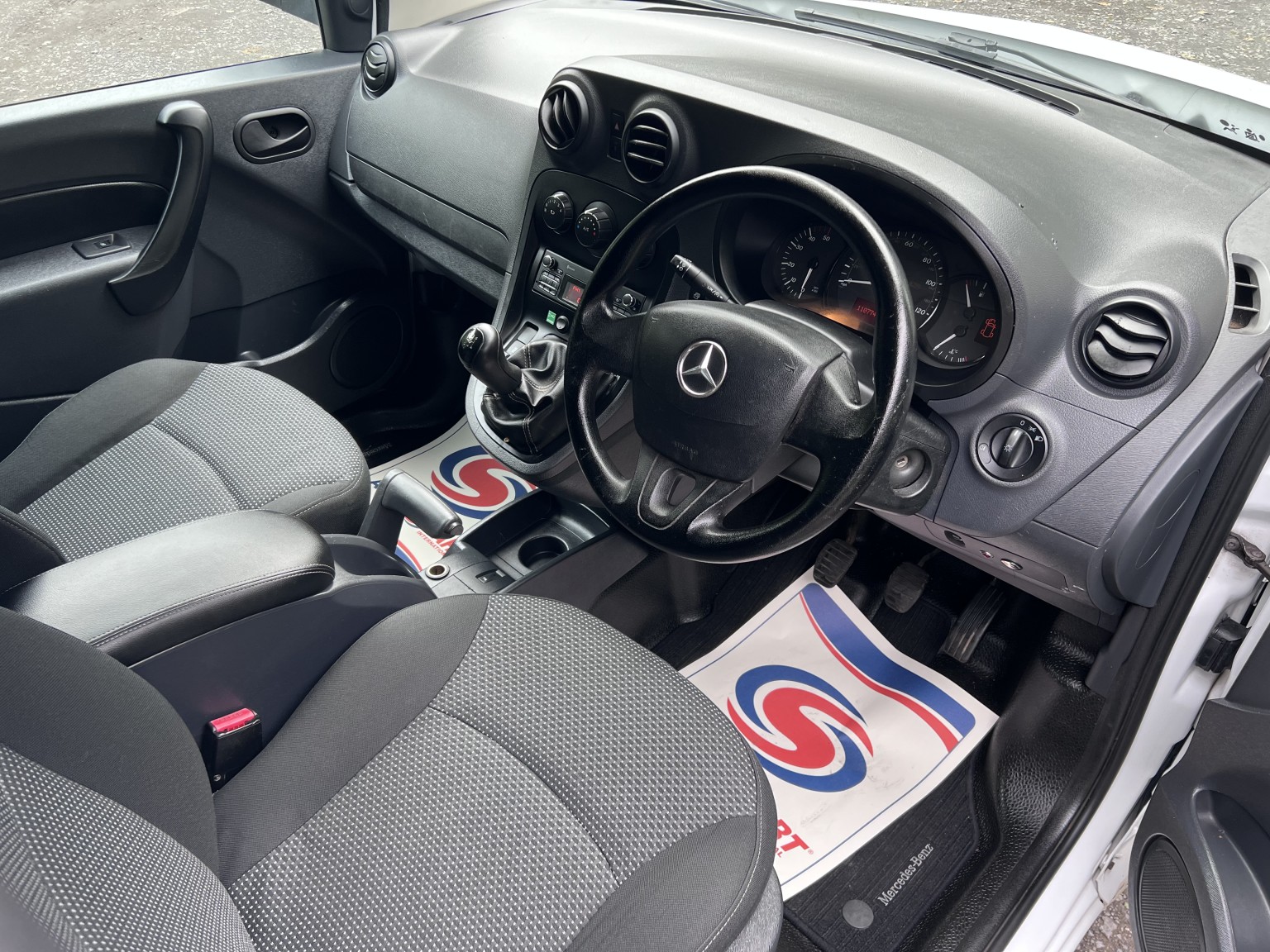  MERCEDES-BENZ CITAN