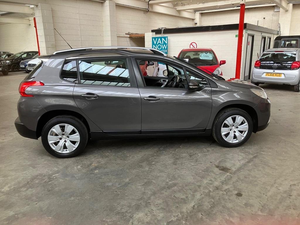  PEUGEOT 2008