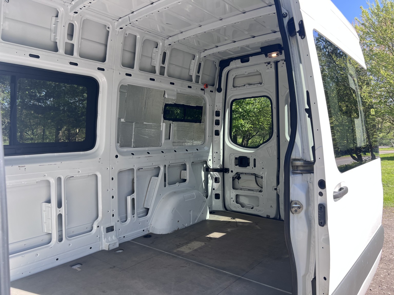  MERCEDES-BENZ SPRINTER