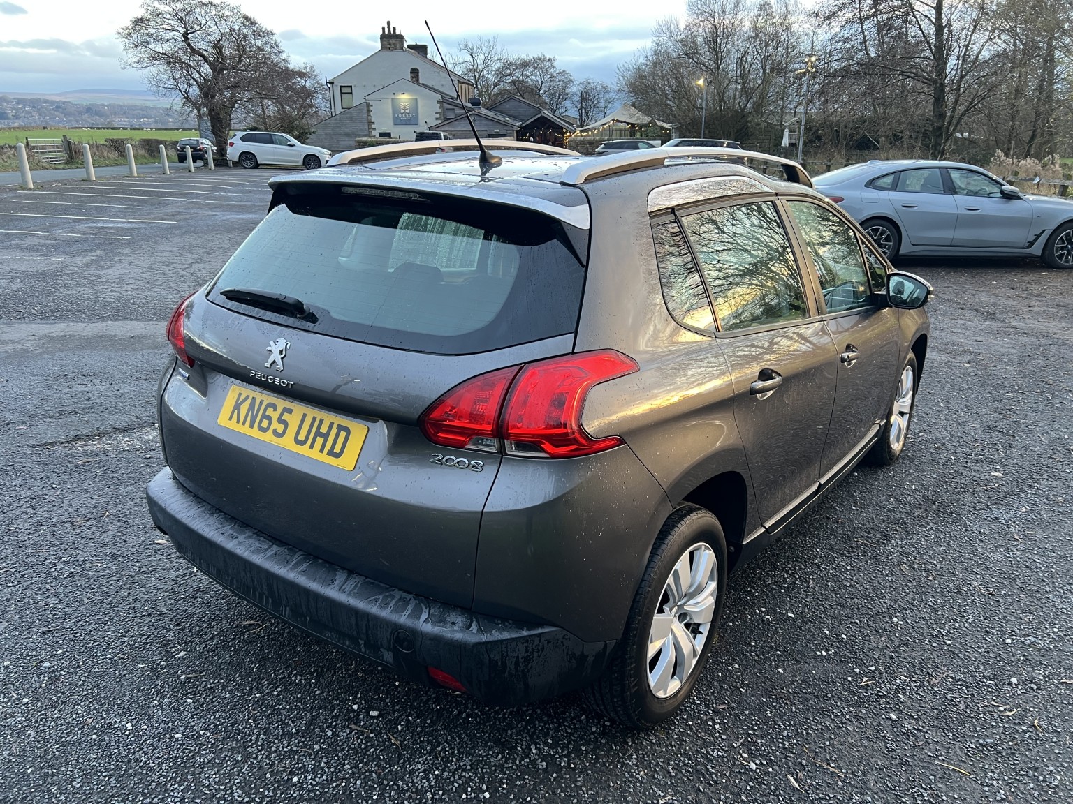  PEUGEOT 2008
